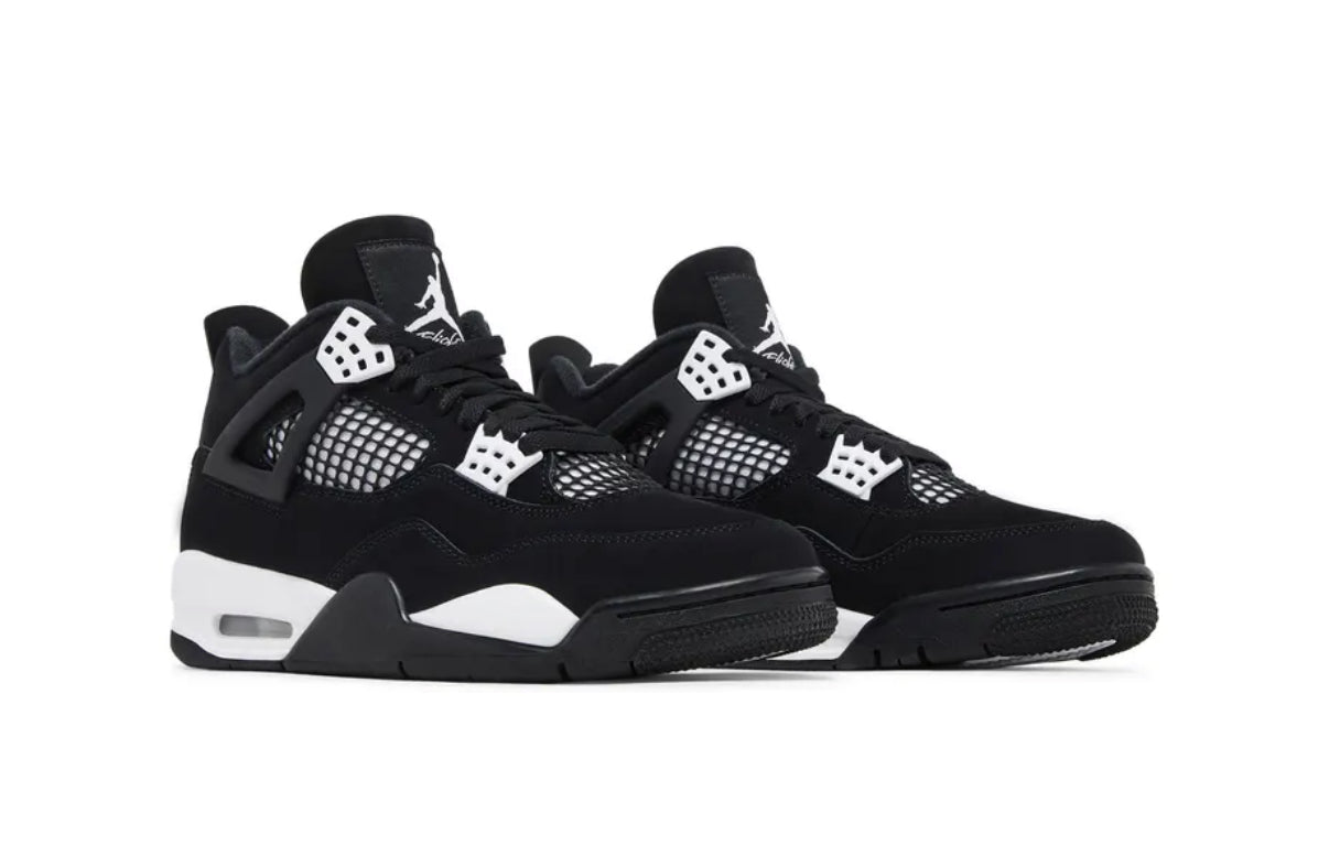 Air Jordan 4 Retro 'White Thunder'
